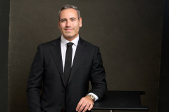 Doctor headshots professional on canvas background